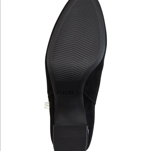 DKNY CROSBI BOOTIES - Picture 5 of 5